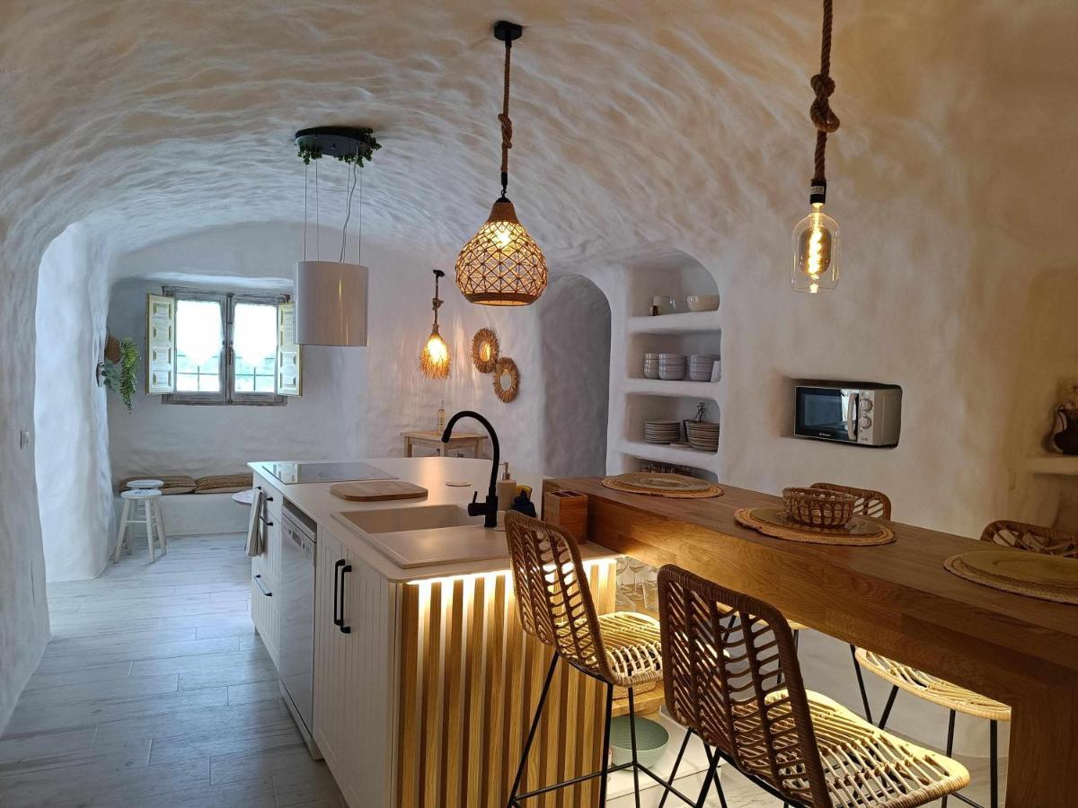 Cueva Otto Familiar Privada Villa